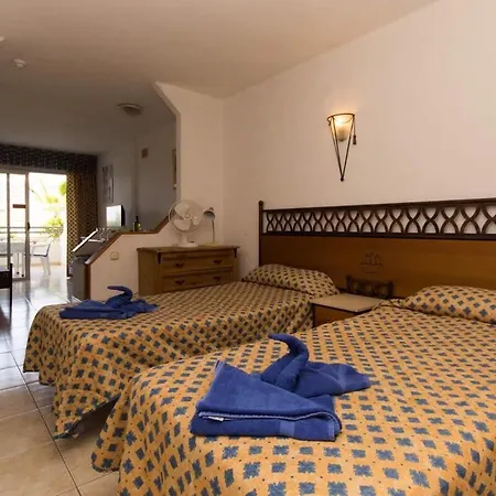 Santa Maria 16 - Apartment *